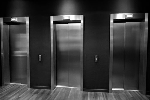 Inspección obligatoria en ascensores